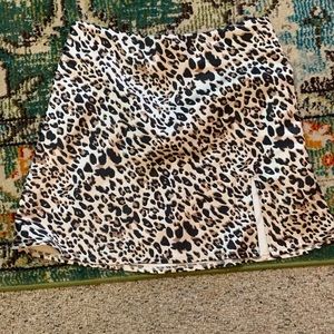 Leopard print skirt